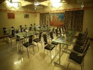 Hotel Bharat Niwas Bikaner Zewnętrze zdjęcie