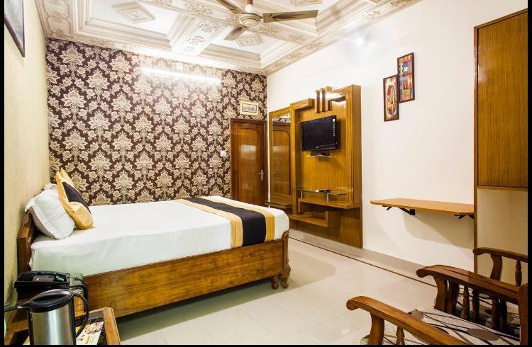 Hotel Bharat Niwas Bikaner Zewnętrze zdjęcie
