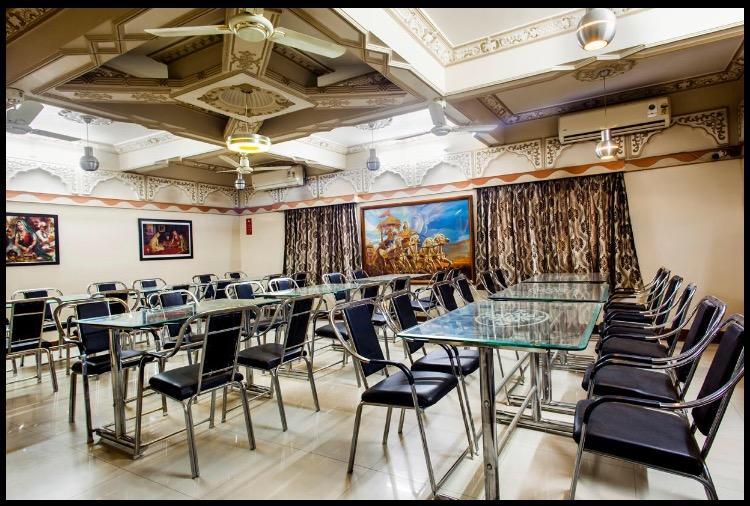Hotel Bharat Niwas Bikaner Zewnętrze zdjęcie